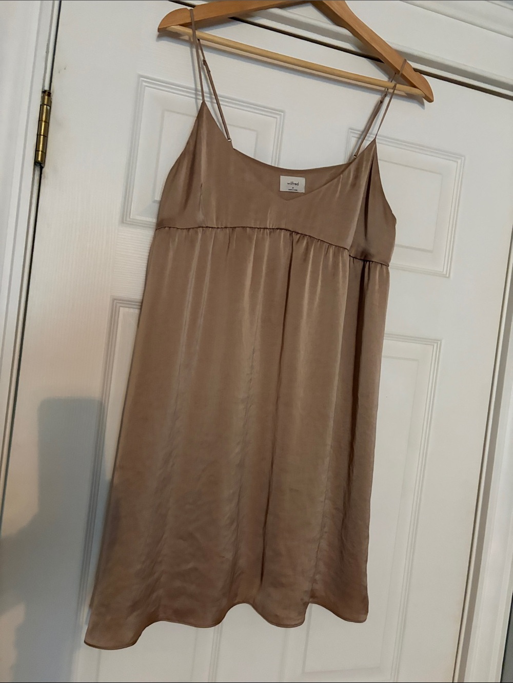 Stunning Artizia/Wilfred Tan Gold colour Satin Dress! So so soft and pretty.
